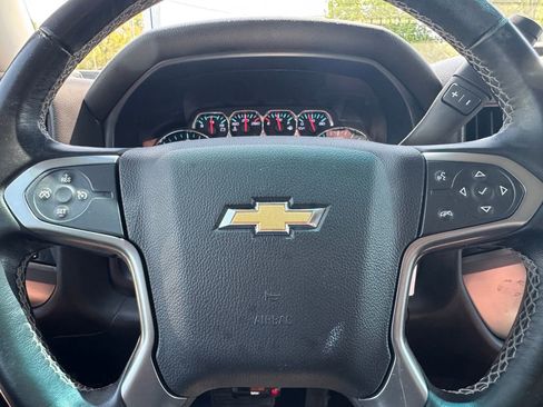 Used 2019 Chevrolet Silverado 1500 LT AWD/4WD image 24