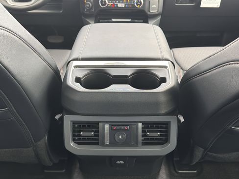 New 2025 Ford F250 Lariat w/ Lariat Ultimate Package image 59