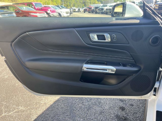 Used 2025 Ford Mustang GT Premium w/ GT Performance Package RWD image 17