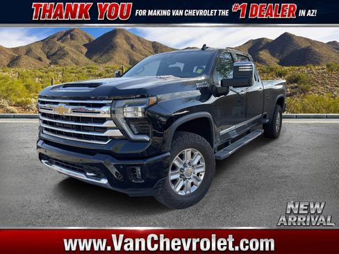 Used 2024 Chevrolet Silverado 3500 High Country w/ High Country Premium Package AWD/4WD image 1
