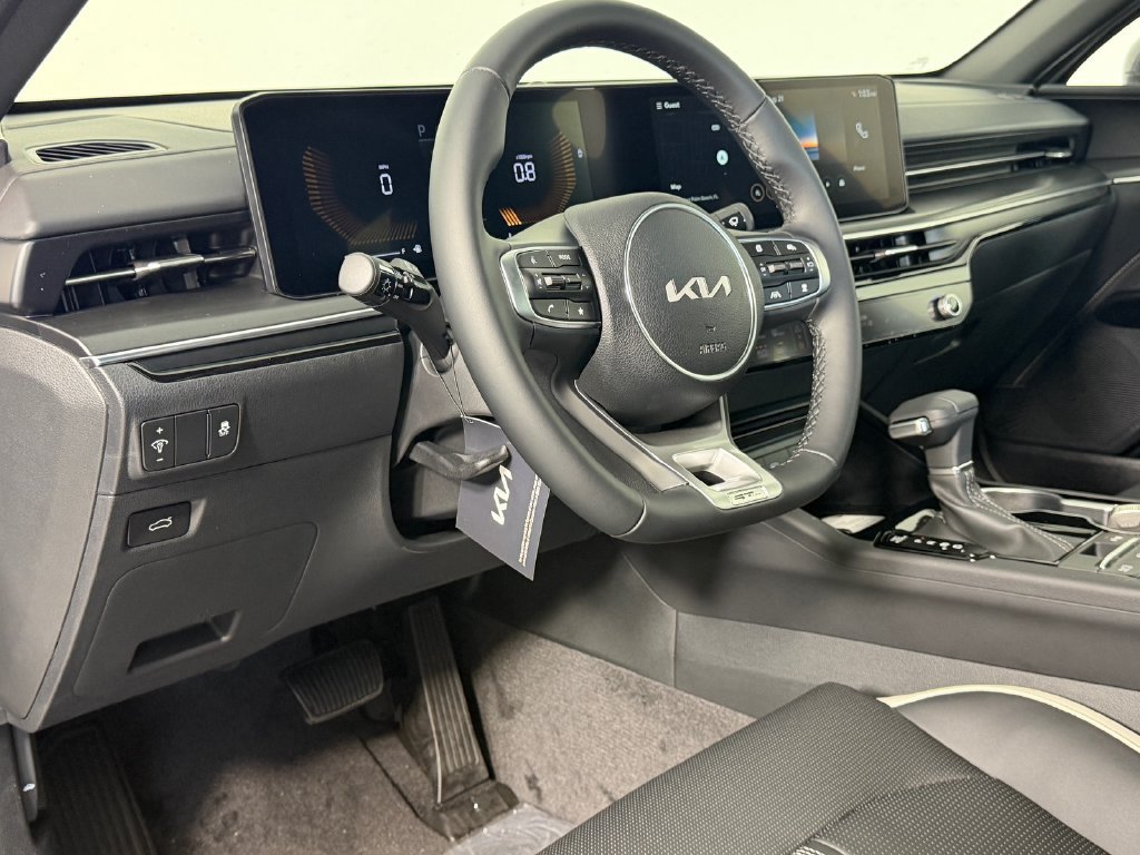 New 2026 Kia K5 GT-Line FWD image 10