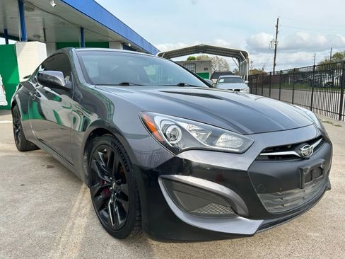 Used 2013 Hyundai Genesis 2.0T image 8