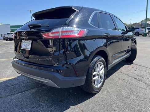 Used 2024 Ford Edge SEL image 4