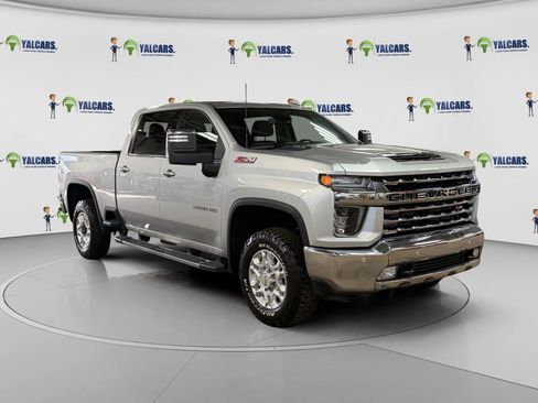 Used 2022 Chevrolet Silverado 3500 LTZ w/ LTZ Convenience Package image 7