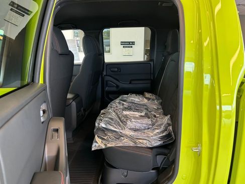 New 2026 Nissan Frontier PRO-4X w/ Pro-4x Convenience Package AWD/4WD image 23