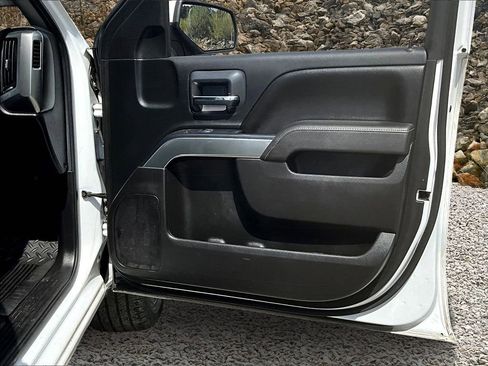 Used 2017 Chevrolet Silverado 1500 LT w/ All Star Edition image 23