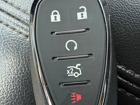 Used 2022 Chevrolet Malibu LT FWD image 26