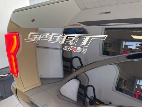 Used 2020 Ford F150 Lariat w/ Equipment Group 502A Luxury image 34