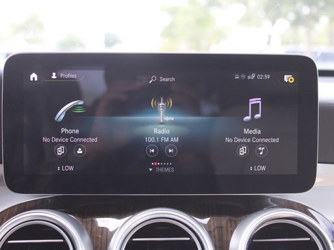 Certified 2022 Mercedes-Benz GLC 300 w/ Premium Package Lite image 18