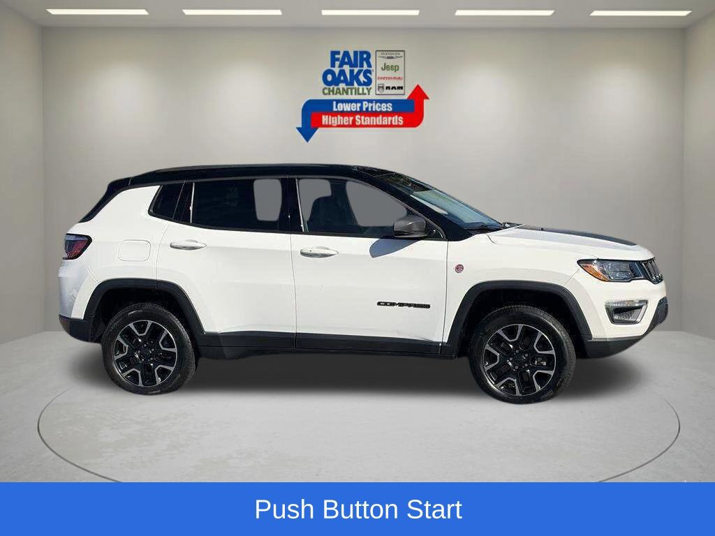Used 2019 Jeep Compass Trailhawk w/ Leather Interior Group AWD/4WD image 6