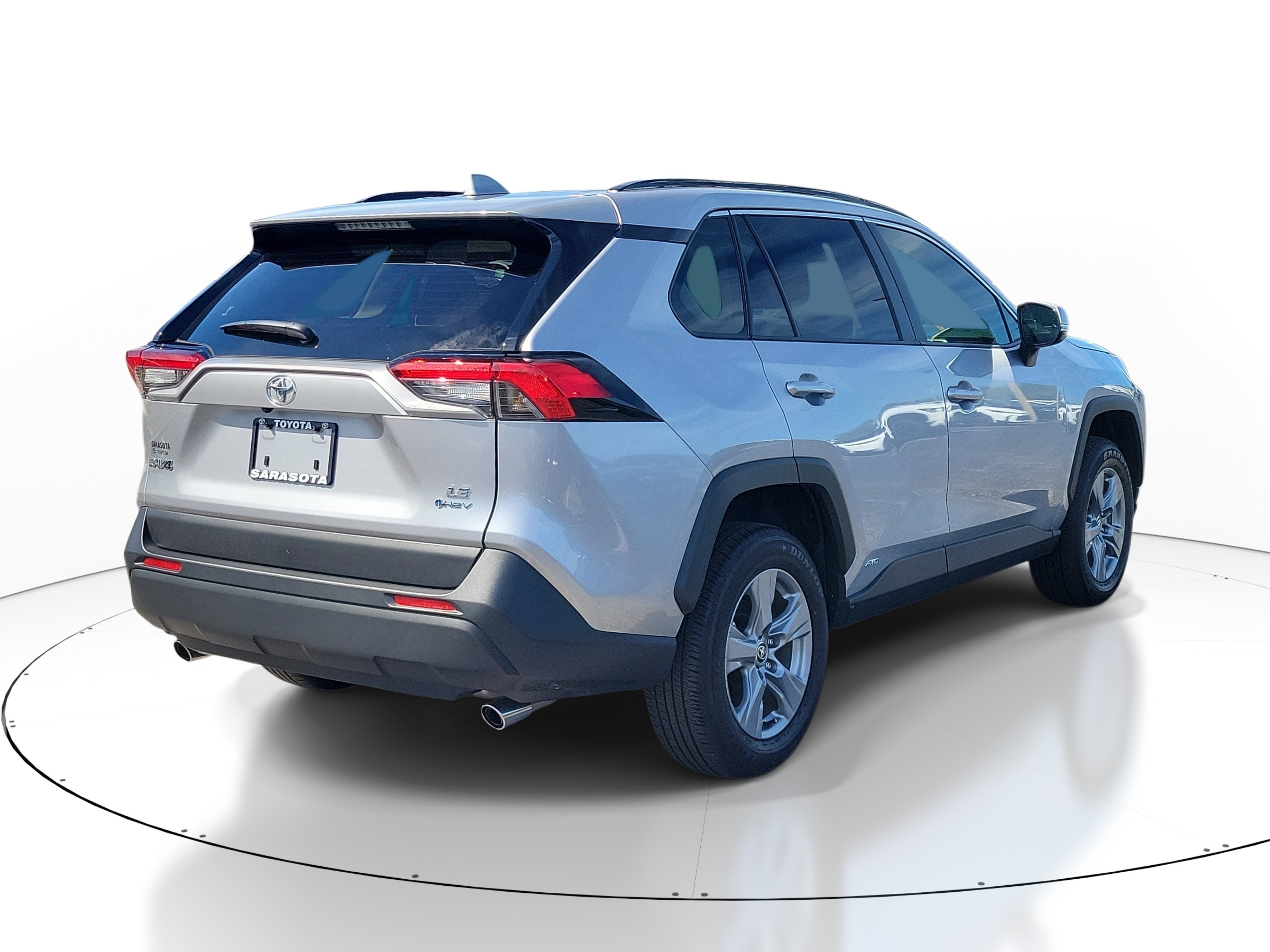 Used 2025 Toyota RAV4 LE AWD/4WD image 6
