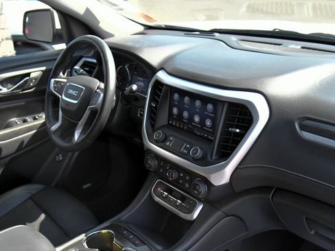 Used 2023 GMC Acadia SLT FWD image 47