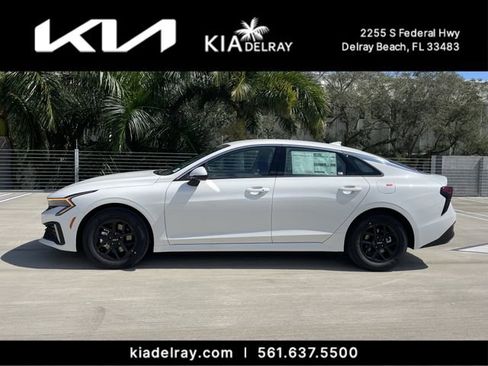 New 2026 Kia K5 LXS FWD image 5