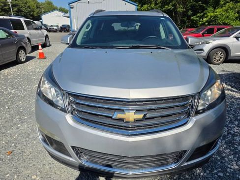 Used 2013 Chevrolet Traverse LT AWD/4WD image 2