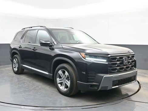 Certified 2026 Honda Pilot EX-L image 2