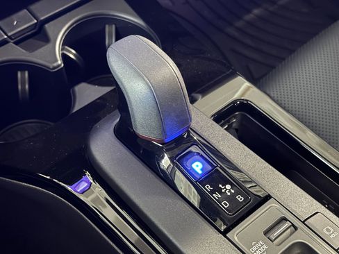 New 2026 Toyota Prius Plug-In Hybrid FWD image 27