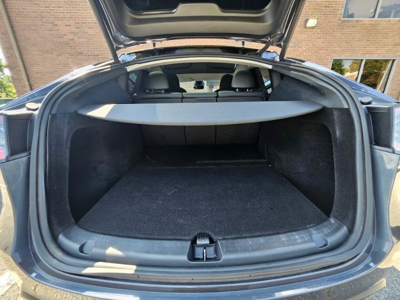 Used 2023 Tesla Model Y Long Range AWD/4WD image 71