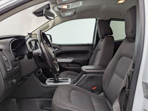 Used 2022 Chevrolet Colorado LT w/ Fleet Safety Package RWD image 13