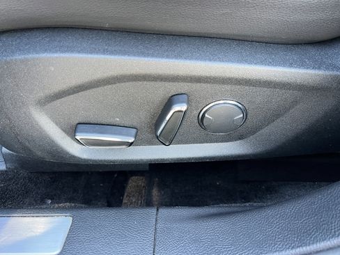 Used 2018 Ford Fusion Titanium image 30