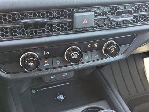 New 2026 Honda HR-V LX image 15