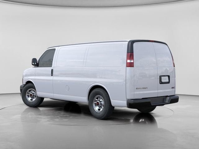 New 2026 GMC Savana 2500 RWD image 3