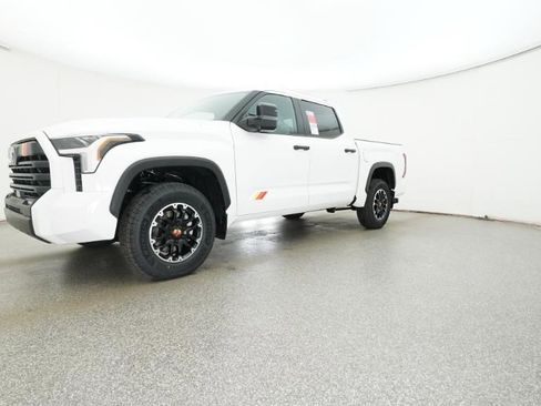 New 2026 Toyota Tundra SR5 AWD/4WD image 7