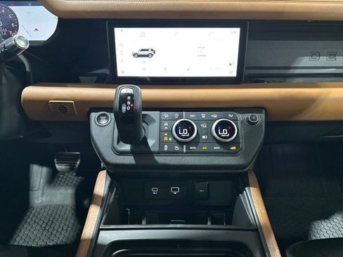 Used 2020 Land Rover Defender 110 X AWD/4WD image 83