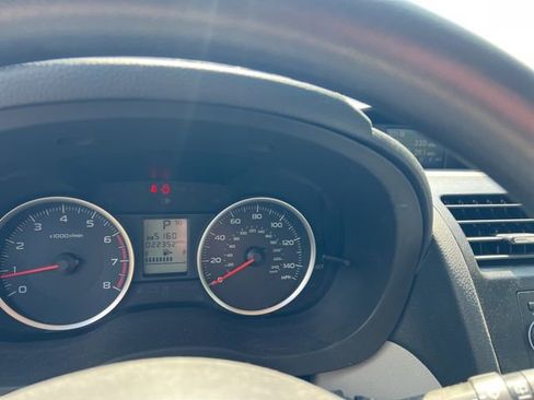 Used 2015 Subaru Forester 2.5i Premium w/ All-Weather Package AWD/4WD image 10