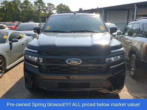 Used 2023 Ford Expedition Max Limited AWD/4WD image 6