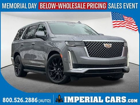 Used 2021 Cadillac Escalade Premium Luxury w/ Driver Assist Tech Package AWD/4WD image 1