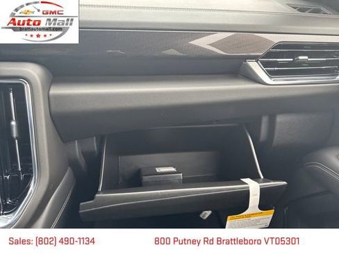 New 2026 GMC Yukon XL Elevation AWD/4WD image 15