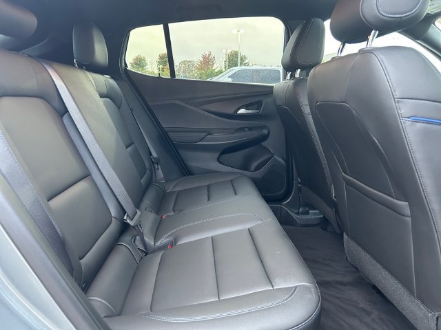 Used 2025 Buick Envista Sport Touring w/ Convenience I Package FWD image 16