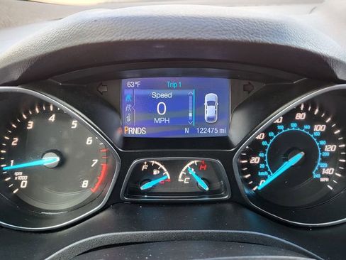 Used 2015 Ford Escape SE image 28