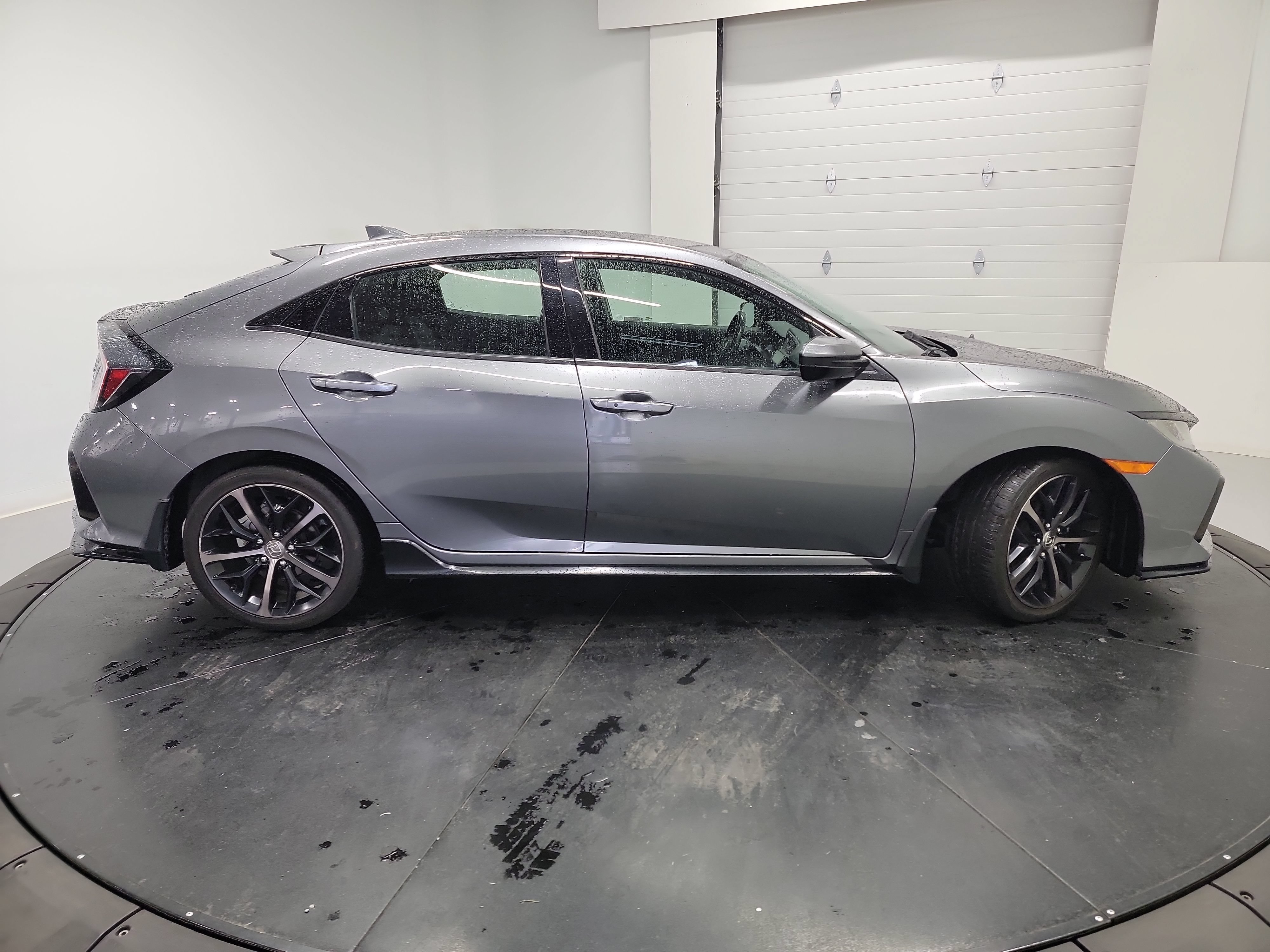 Used 2021 Honda Civic Sport image 11