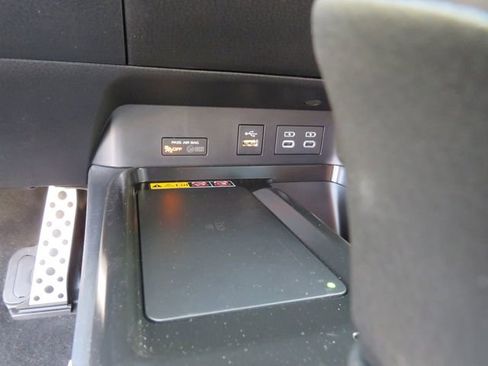 Certified 2026 Toyota Camry SE image 25