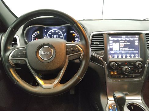 Used 2018 Jeep Grand Cherokee Limited AWD/4WD image 22