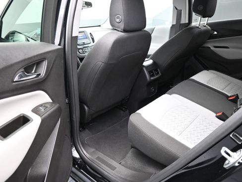Used 2024 Chevrolet Equinox LS w/ LS Convenience Package FWD image 26