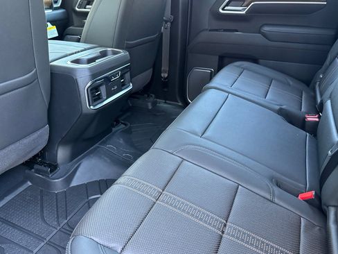 New 2026 Chevrolet Silverado 1500 High Country AWD/4WD image 11