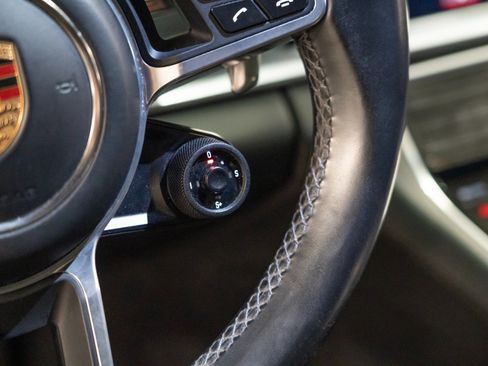 Certified 2020 Porsche Panamera GTS AWD/4WD image 22
