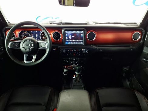 Used 2023 Jeep Gladiator Rubicon w/ LED Lighting Group AWD/4WD image 12