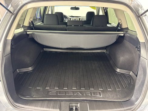 Used 2014 Subaru Outback 2.5i Premium w/ Moonroof Package image 22