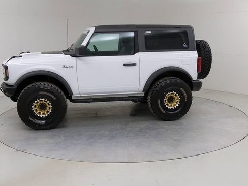 Certified 2024 Ford Bronco Black Diamond AWD/4WD image 18