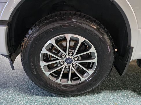 Used 2018 Ford F150 XLT w/ Equipment Group 301A Mid AWD/4WD image 14