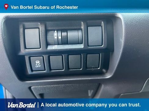Certified 2023 Subaru Impreza 2.0i image 16