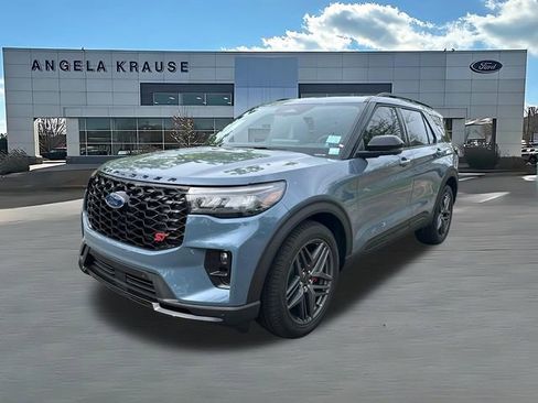 New 2026 Ford Explorer ST image 3