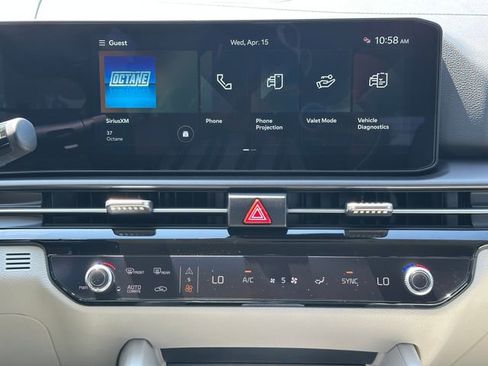 New 2026 Kia Sportage EX FWD image 15