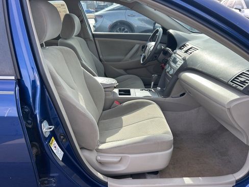Used 2009 Toyota Camry image 18