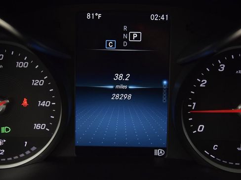 Certified 2022 Mercedes-Benz GLC 300 image 25