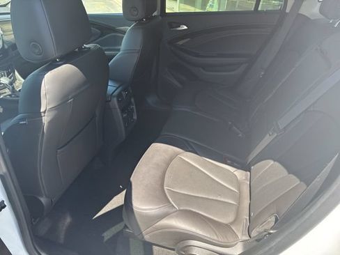 Used 2020 Buick Envision Essence w/ Experience Buick Package AWD/4WD image 15