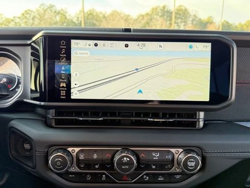 New 2026 Jeep Wrangler Unlimited Rubicon w/ Safety Group AWD/4WD image 21